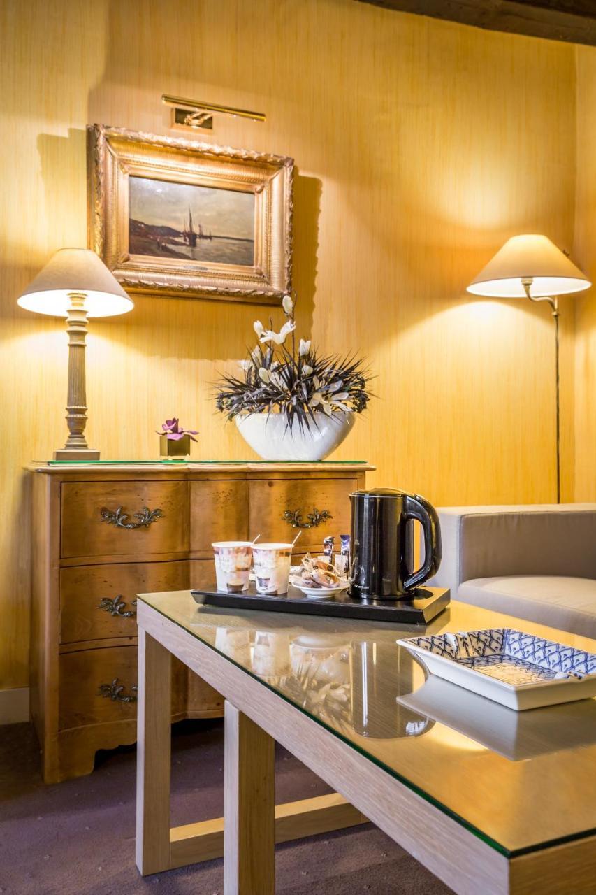 Hotel La Residence Du Berry Wersal Zewnętrze zdjęcie